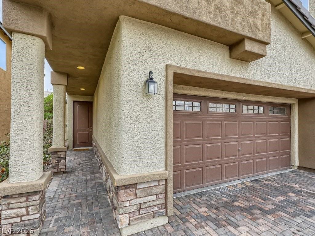 6136 Carter Caves Ave - Photo 3 of 28