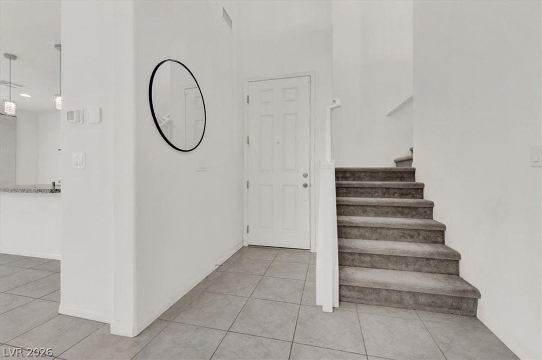 5713 Justin Robert St - Photo 4 of 24