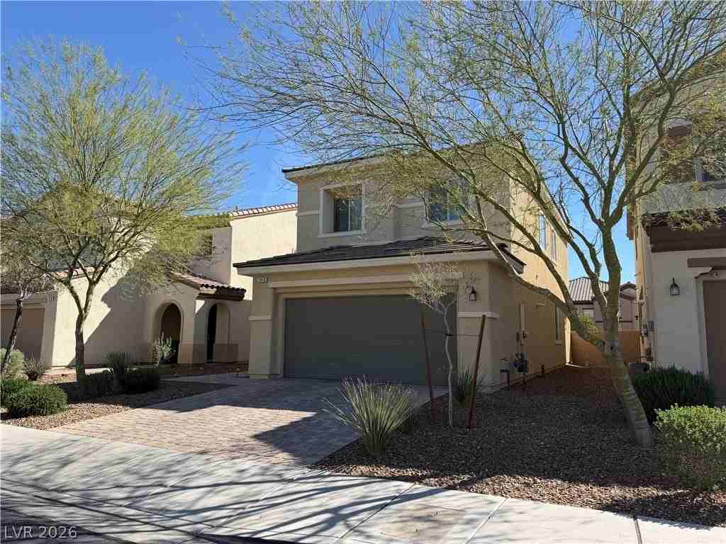 7416 Amesbury St - Photo 3 of 26