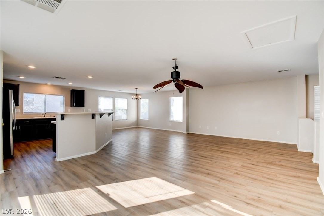 9527 Violet Sunset Ave - Photo 4 of 17