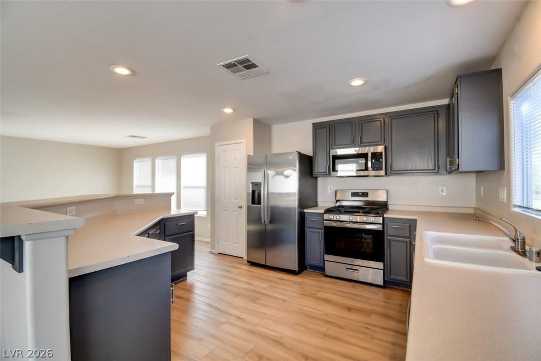 9527 Violet Sunset Ave - Photo 6 of 17