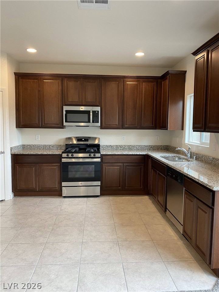 8794 Magic Mirror Ct - Photo 2 of 14