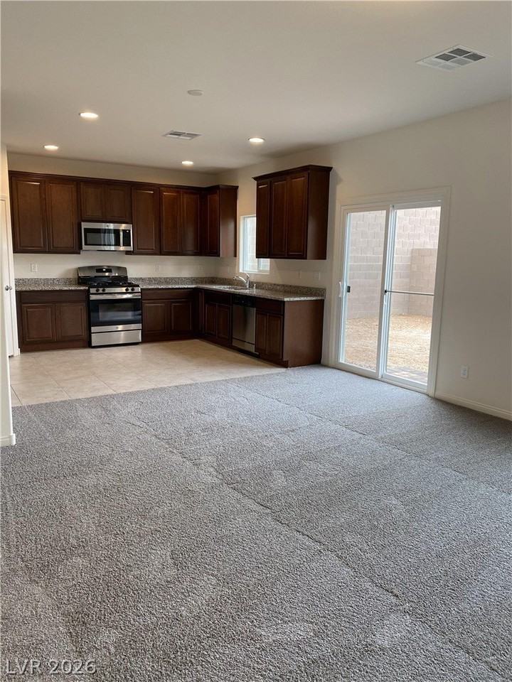 8794 Magic Mirror Ct - Photo 3 of 14