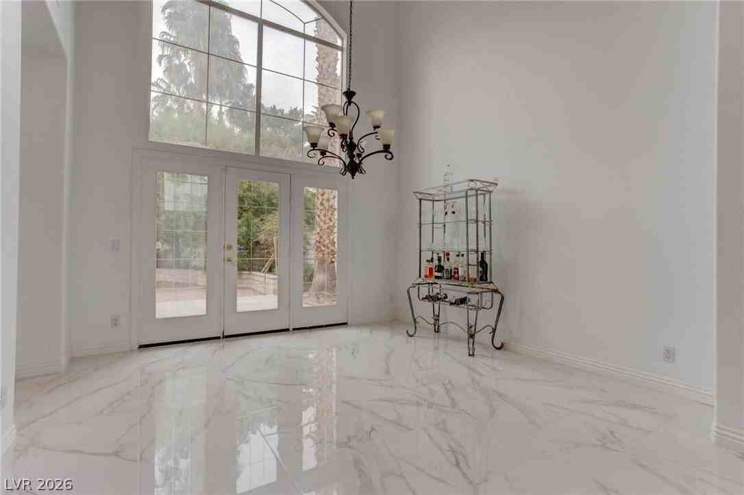 2500 Hacker Dr - Photo 6 of 32