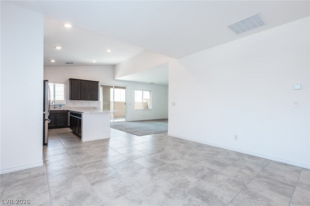 Countryside Glen Ct - Photo 7 of 32