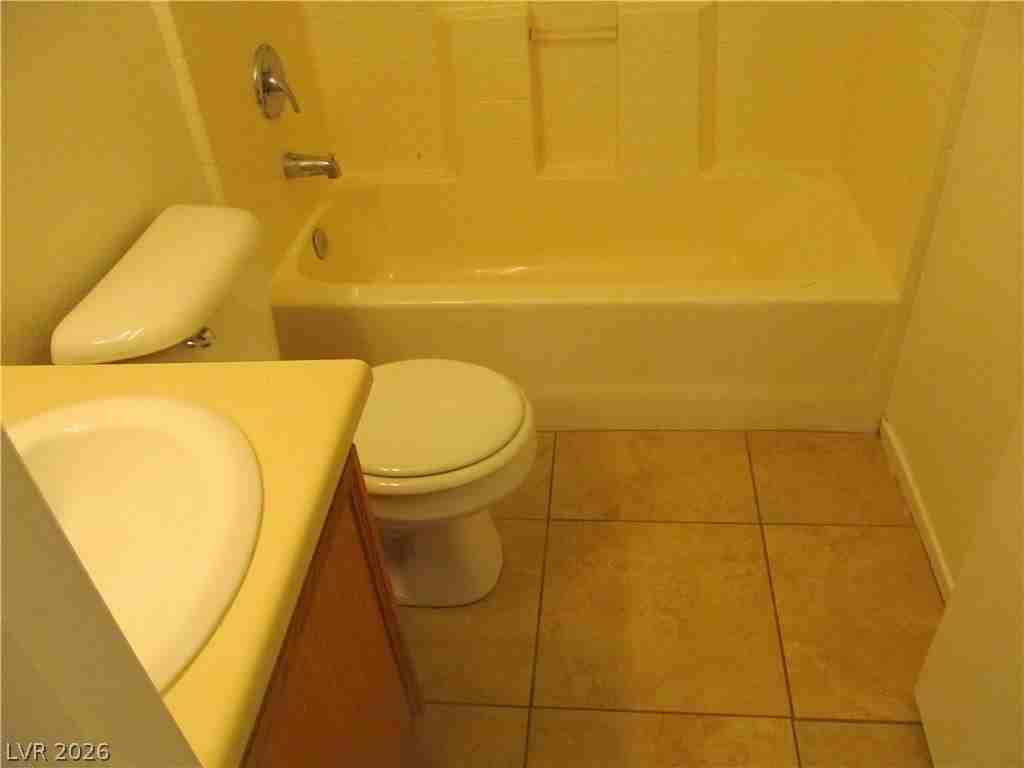 4045 Petya St - Photo 7 of 17