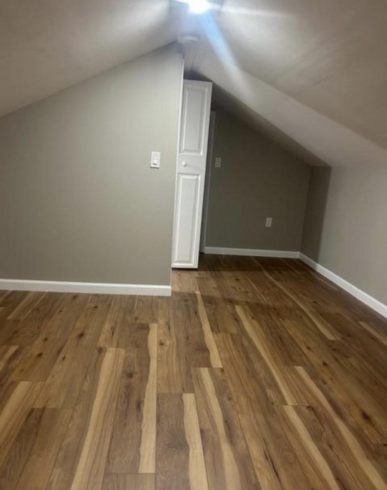 1977 Princeton Rd - Photo 7 of 10