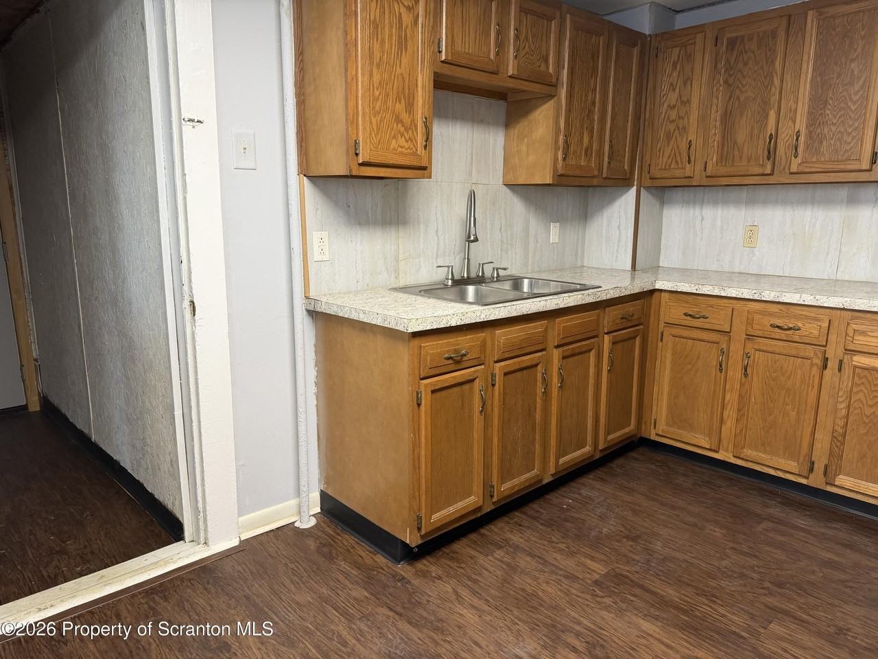 2031 Delaware St Unit 2 - Photo 4 of 10