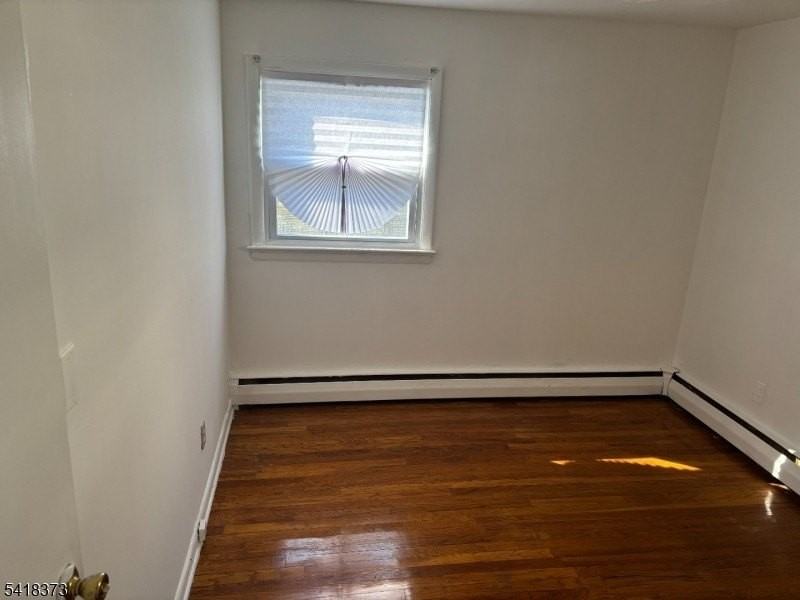 288 Amherst St - Photo 6 of 7