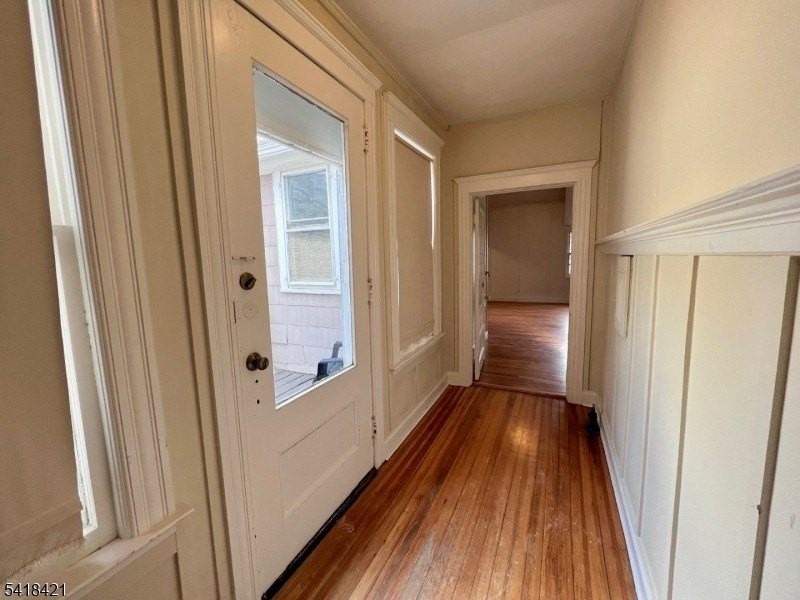 81 Monroe Pl #REAR - Photo 2 of 10