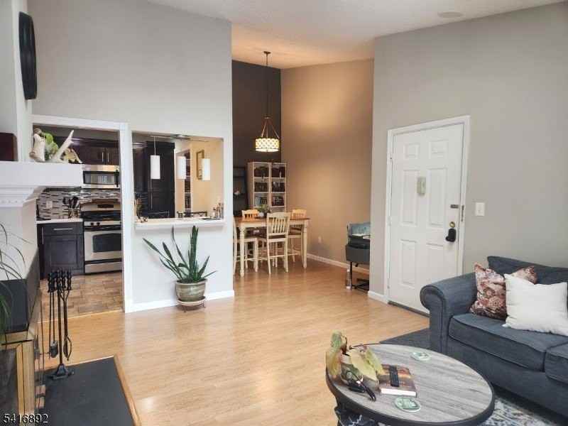 330 Penns Way - Photo 2 of 13