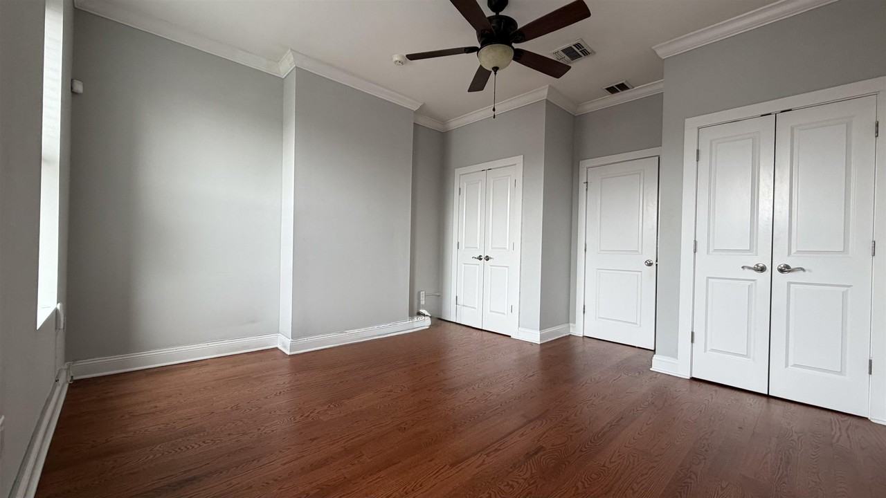 807 Garden St #7 - Photo 2 of 11