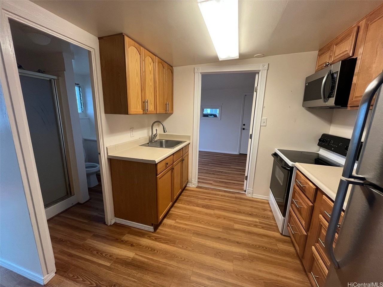 2319 Ahaiki St Unit C - Photo 4 of 14