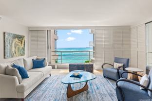 2979 Kalakaua Ave Apt 404 - Photo 1 of 1