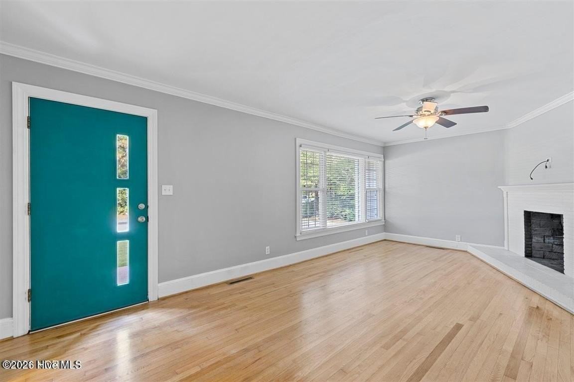 1104 N Overlook Dr - Photo 2 of 14