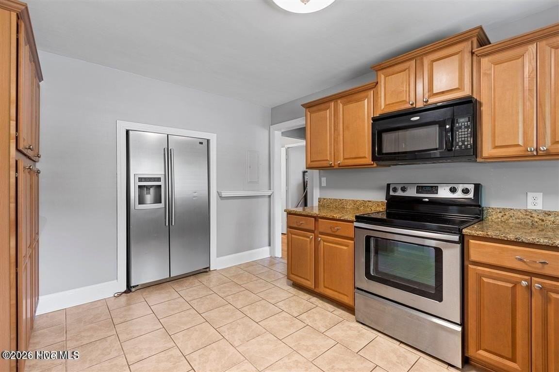 1104 N Overlook Dr - Photo 6 of 14