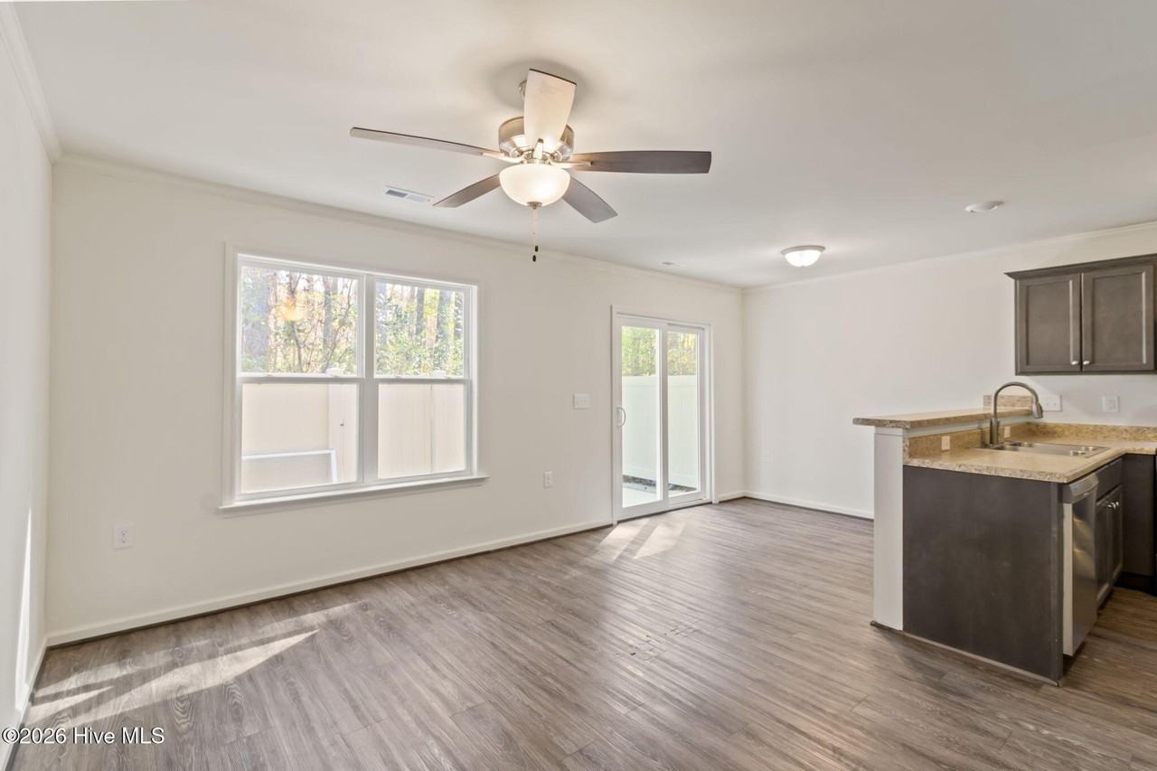 322 Glenellen Loop Rd - Photo 4 of 23