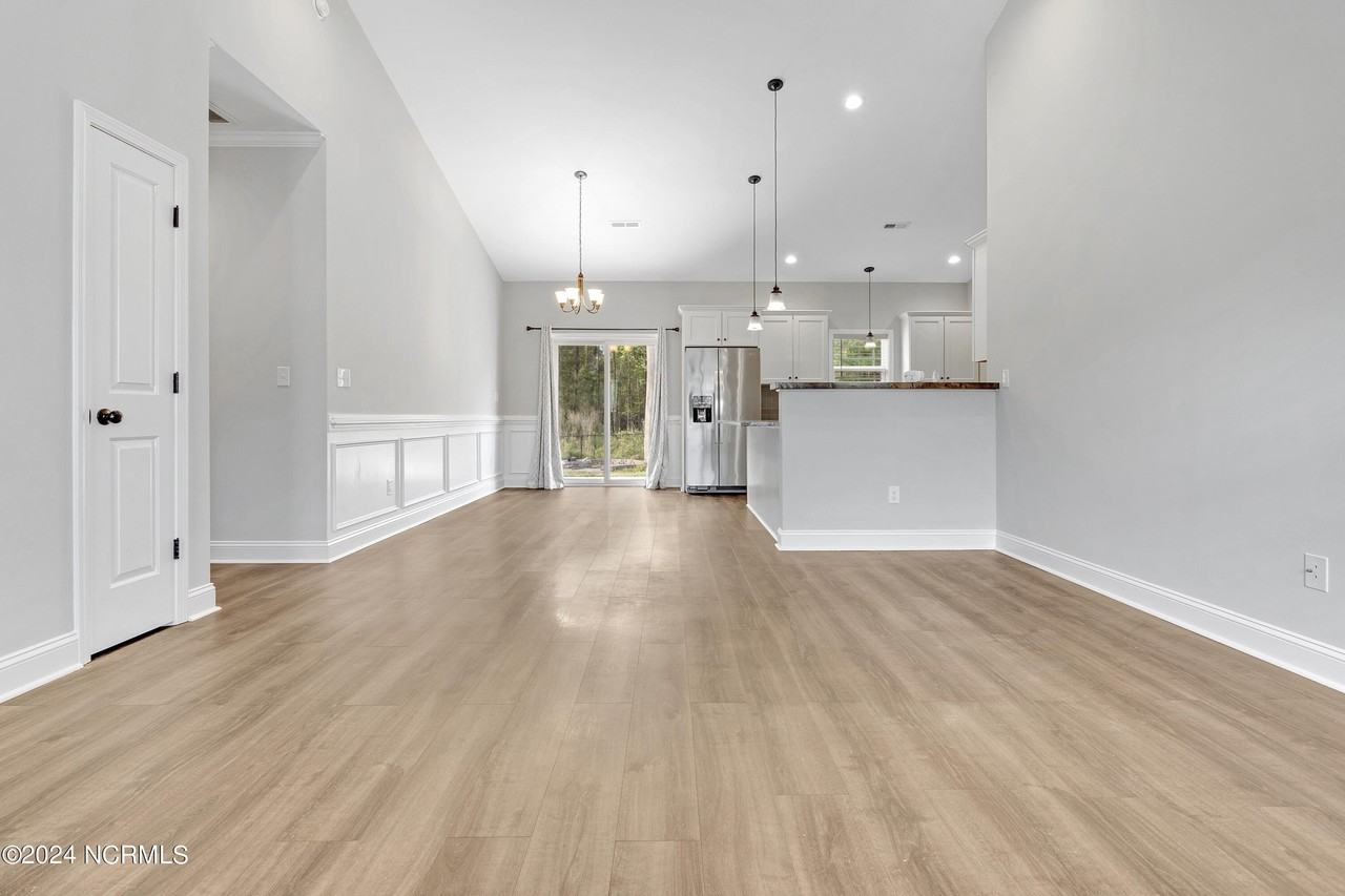 272 Marsh Haven Dr - Photo 5 of 14