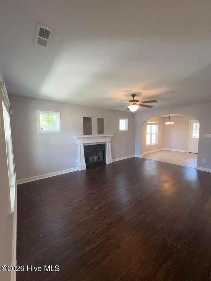 1115 Westmoreland Dr - Photo 5 of 36