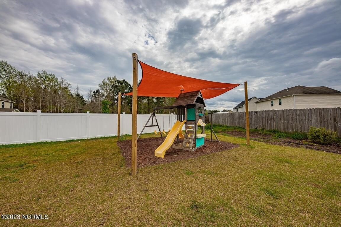 3006 Weathersby Dr - Photo 5 of 19