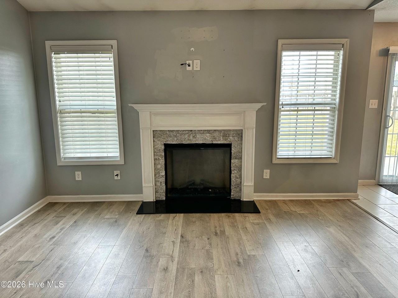 144 Prelude Dr - Photo 5 of 34