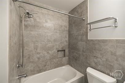 1035 Barnett Shoals Rd Apt 1022 - Photo 3 of 28