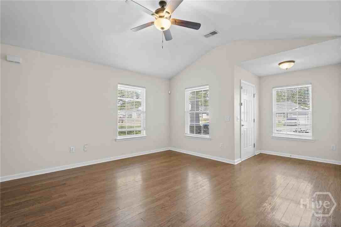 29 Twin Oaks Pl - Photo 6 of 29