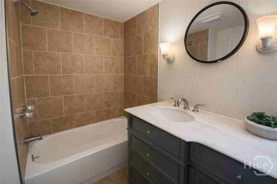 5013B Ogeechee Rd Unit 10 - Photo 2 of 10