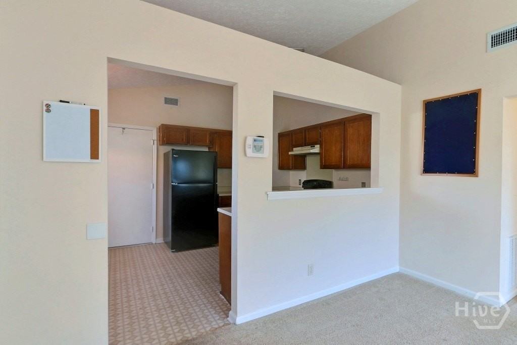 307 Mapmaker Ln - Photo 7 of 29