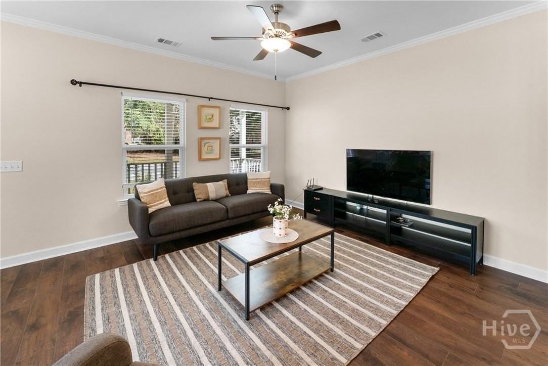 1403 E Anderson St - Photo 4 of 28