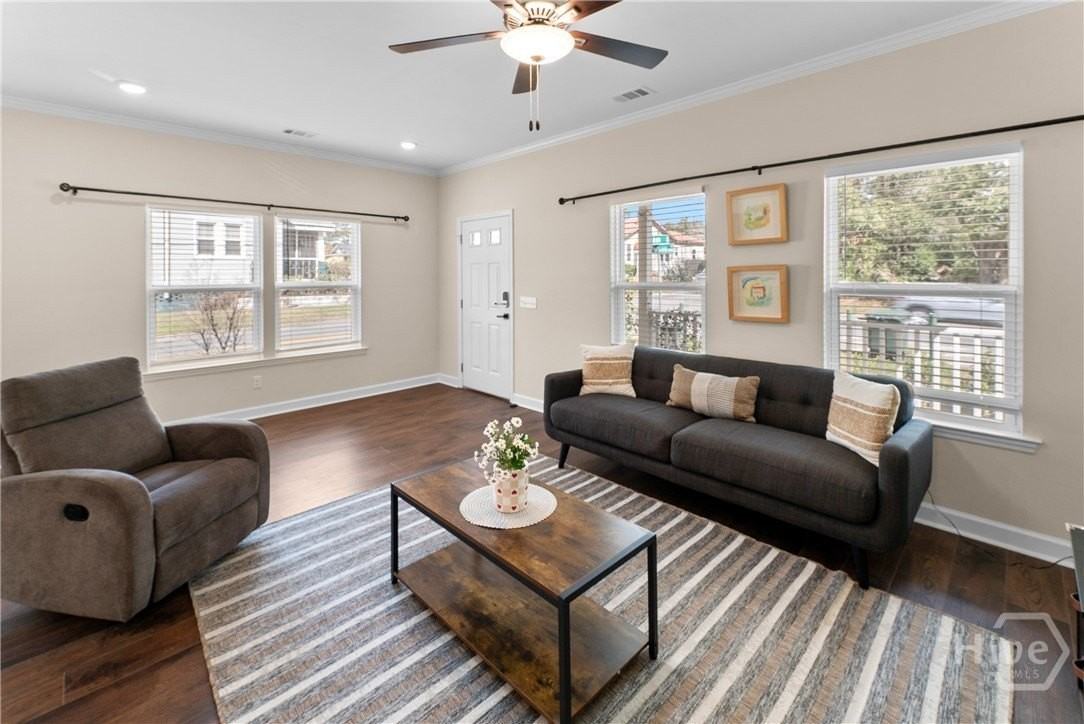 1403 E Anderson St - Photo 6 of 28