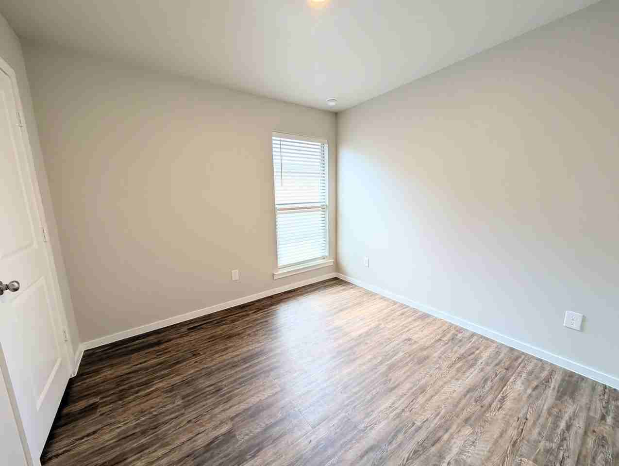 2123 N Jayton Ave Unit A - Photo 2 of 11