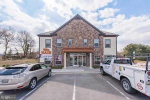 featured image of 3303 Demirel Way