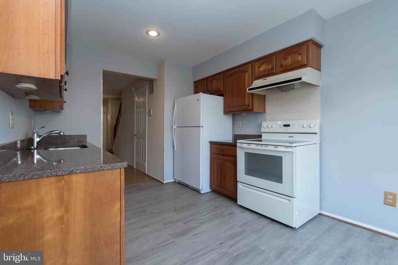 48 Pontiac Way - Photo 7 of 36