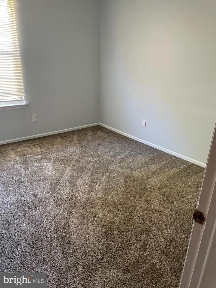 1652-A Bluebird Dr - Photo 7 of 16