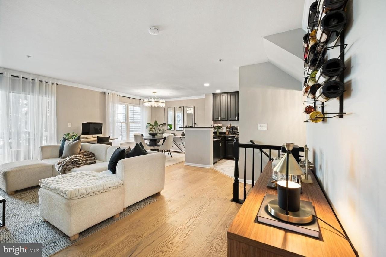 12906 Fair Briar Ln - Photo 2 of 20