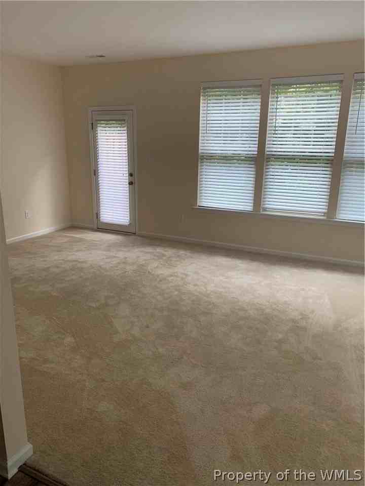 6527 Revere St - Photo 3 of 12