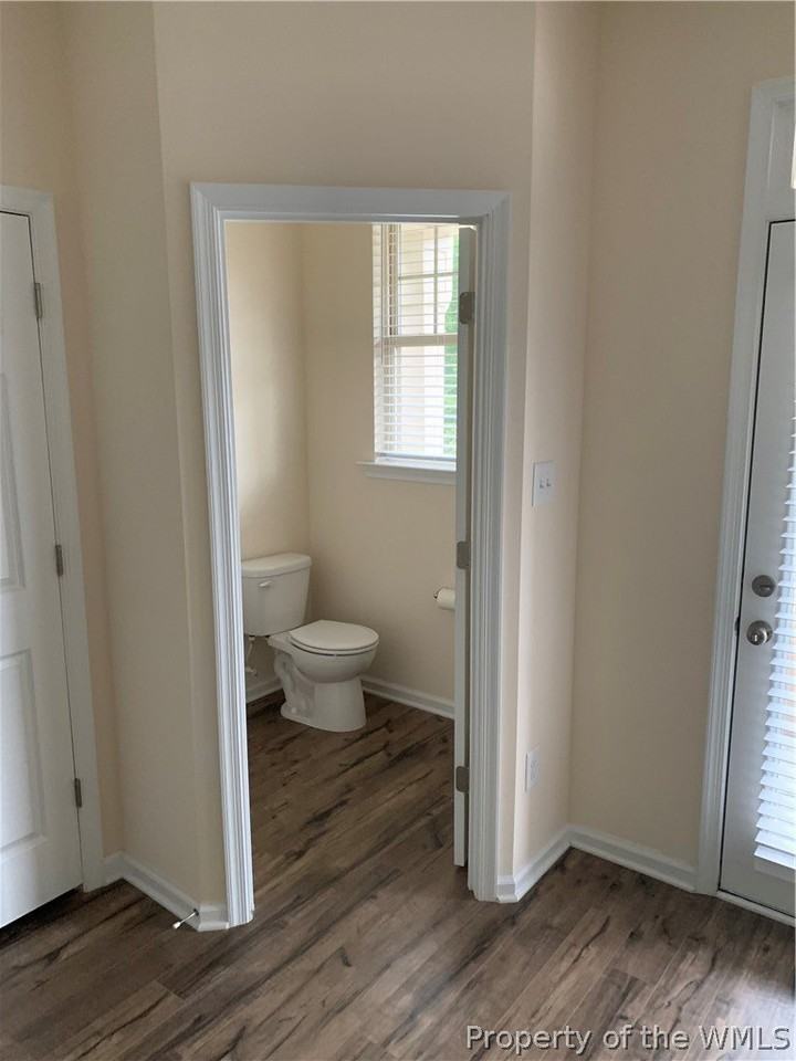 6527 Revere St - Photo 7 of 12