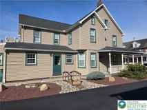 40 Evergreen St #B - Photo 1 of 1