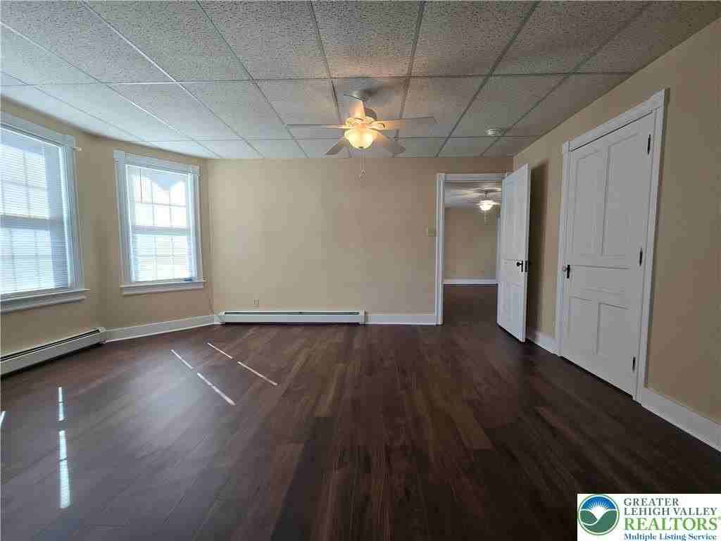 40 Evergreen St Unit B - Photo 5 of 23