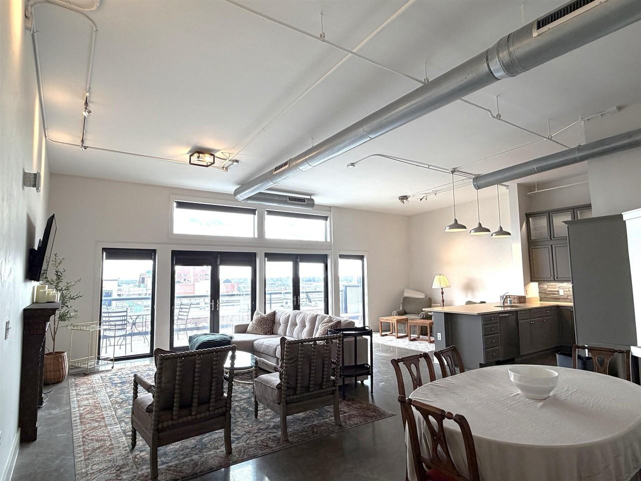 505 Tennessee St #RG6 - Photo 2 of 31