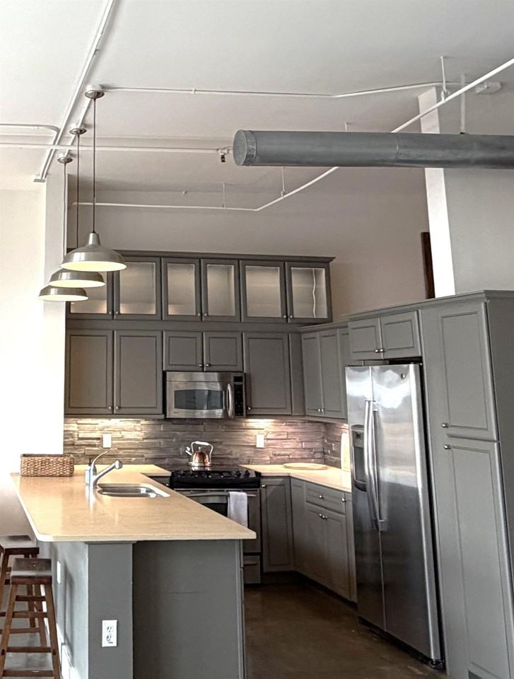 505 Tennessee St #RG6 - Photo 5 of 31