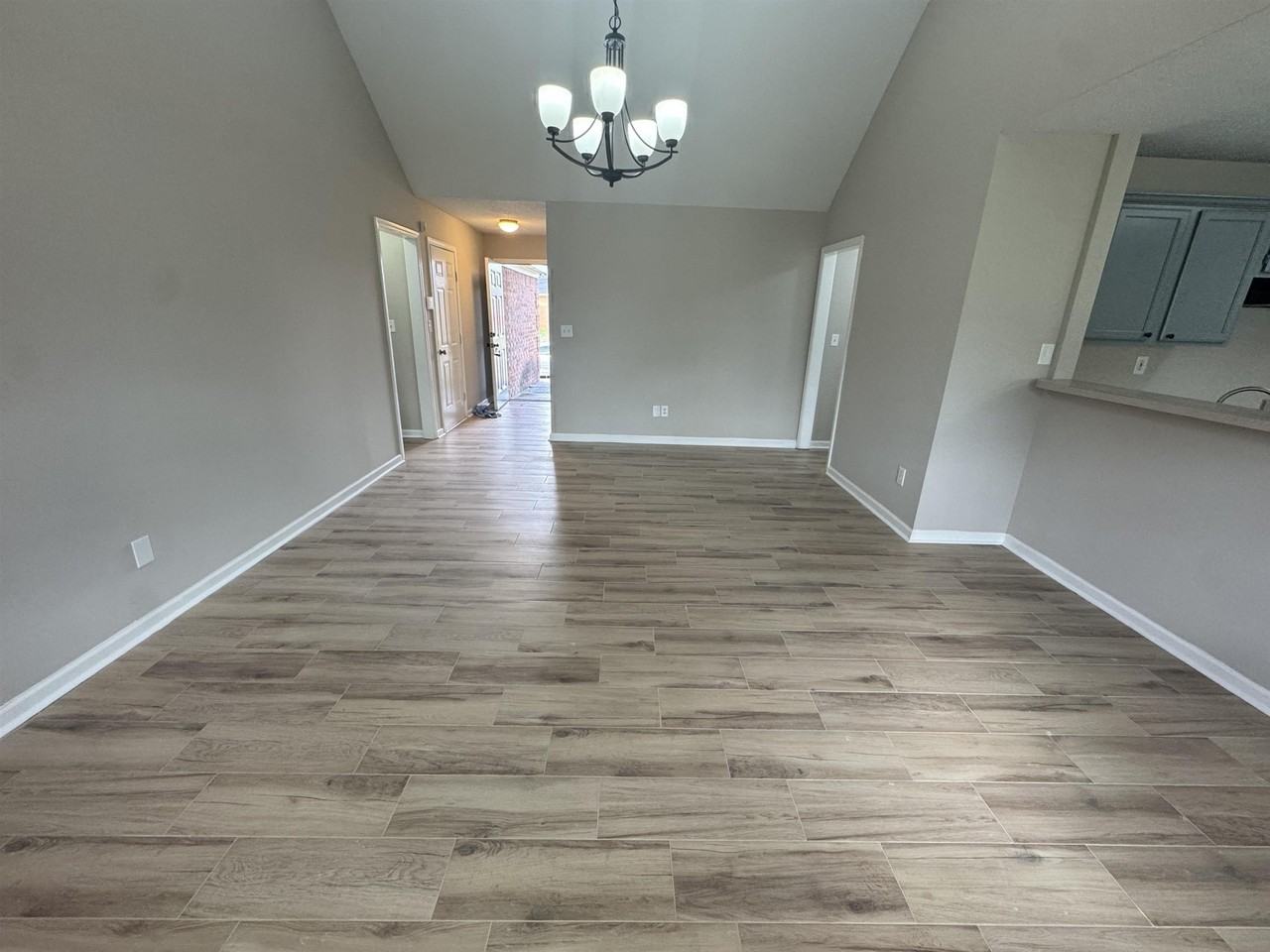 5457 Sundale Way S - Photo 7 of 23