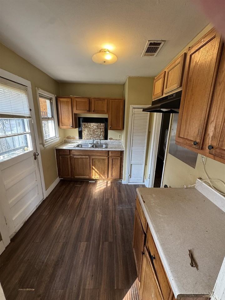 4071 Grey Rd - Photo 5 of 8