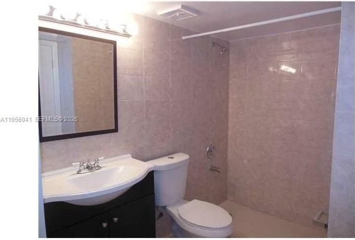 9061 Sw 141st Pl #9061 - Photo 5 of 6