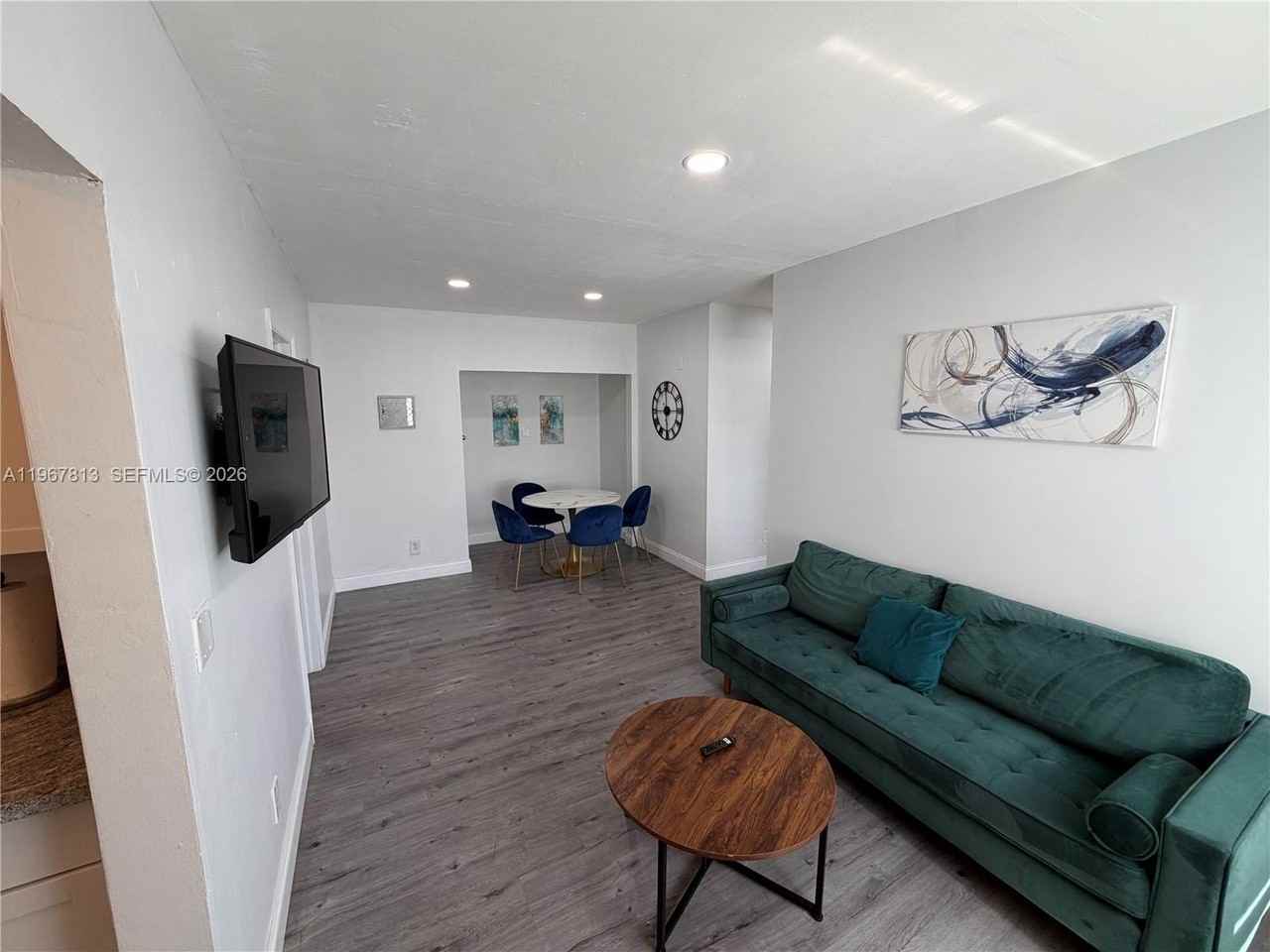 10002 E Bay Harbor Dr #6 - Photo 3 of 12