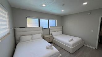 10004 E Bay Harbor Dr #10 - Photo 1 of 1