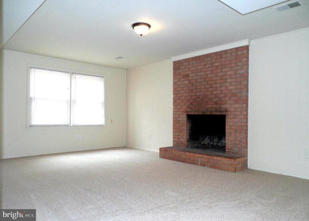 6918 Ashbury Dr #1 - Photo 6 of 10