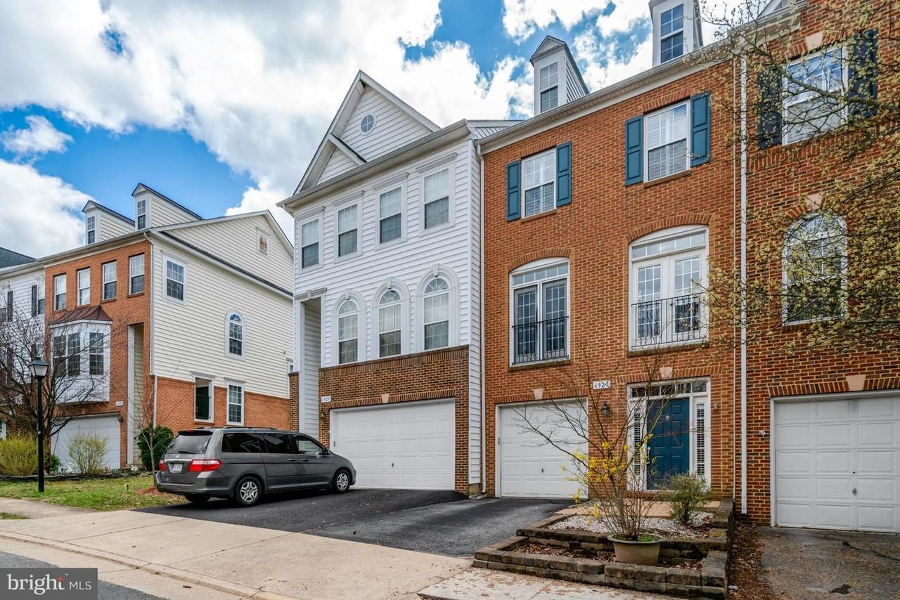 6927 Rolling Creek Way #1 - Photo 3 of 49