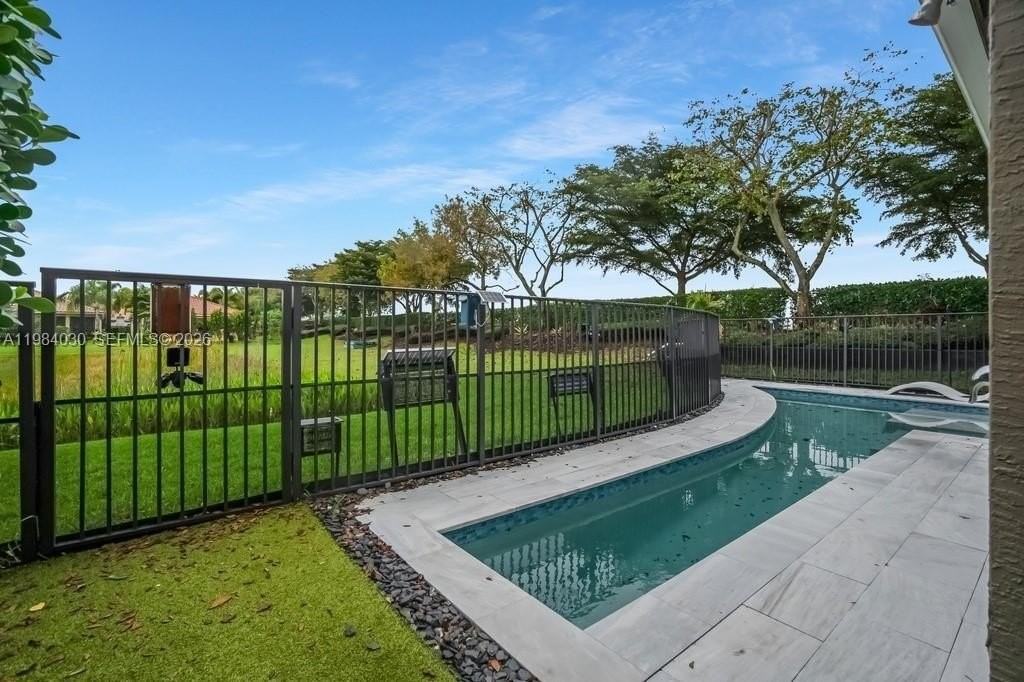 10509 Cape Delabra Ct - Photo 4 of 25